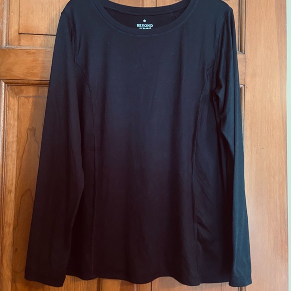 NOT AVAILABLE! - Picture 3 of 6